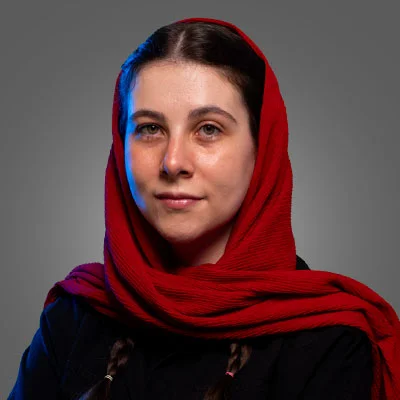 آیناز-اقبالی